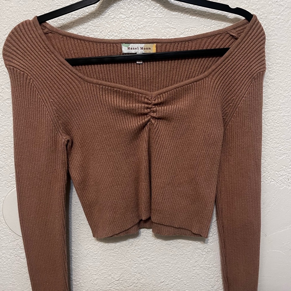 Long sleeve Brown scrunched v neck